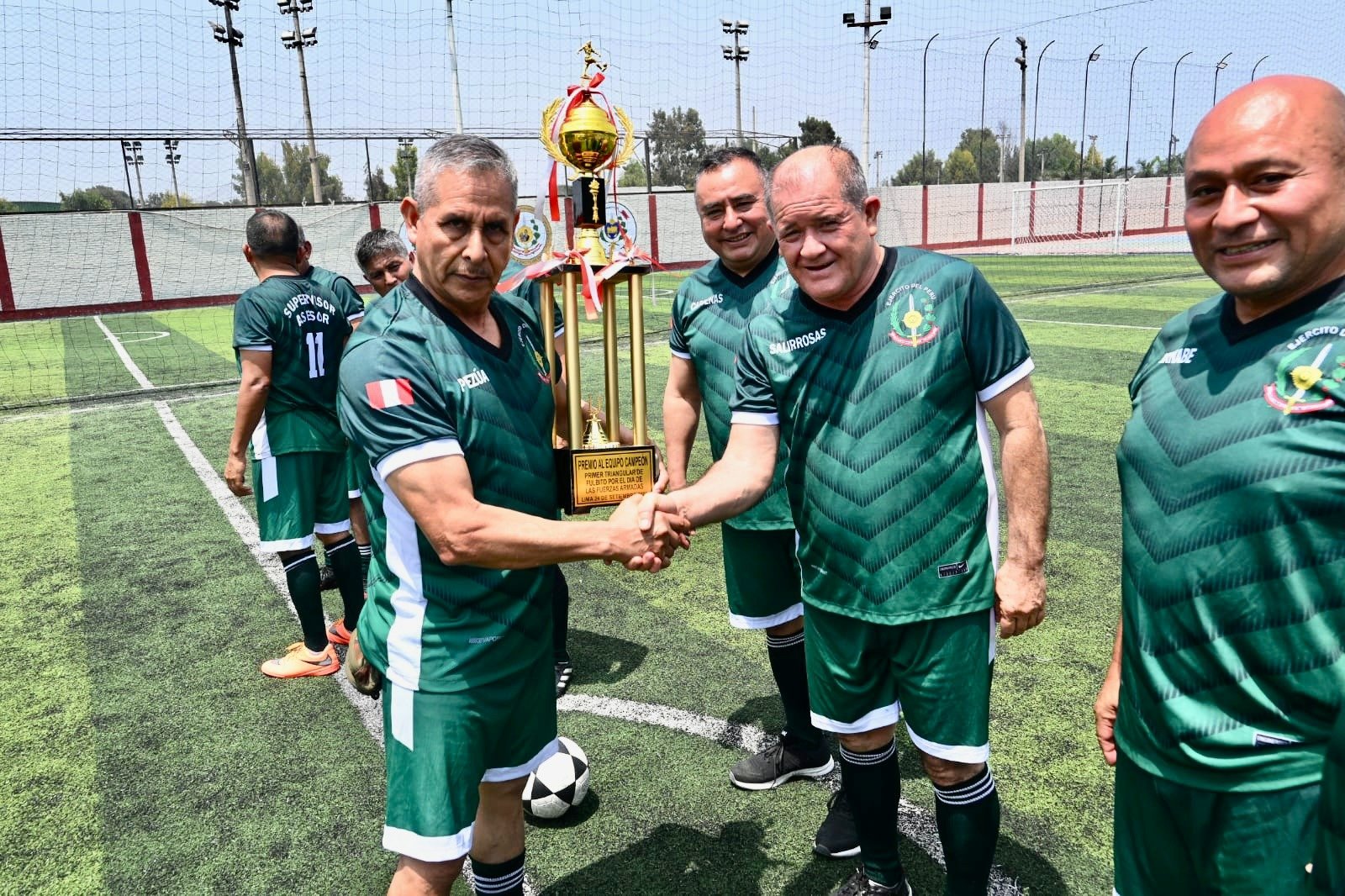 <br />
<b>Warning</b>:  Undefined variable $miembro in <b>/home/u331399860/domains/xivpromocionete.com/public_html/views/miembro.php</b> on line <b>91</b><br />
<br />
<b>Warning</b>:  Trying to access array offset on value of type null in <b>/home/u331399860/domains/xivpromocionete.com/public_html/views/miembro.php</b> on line <b>91</b><br />
 - Imagen 43